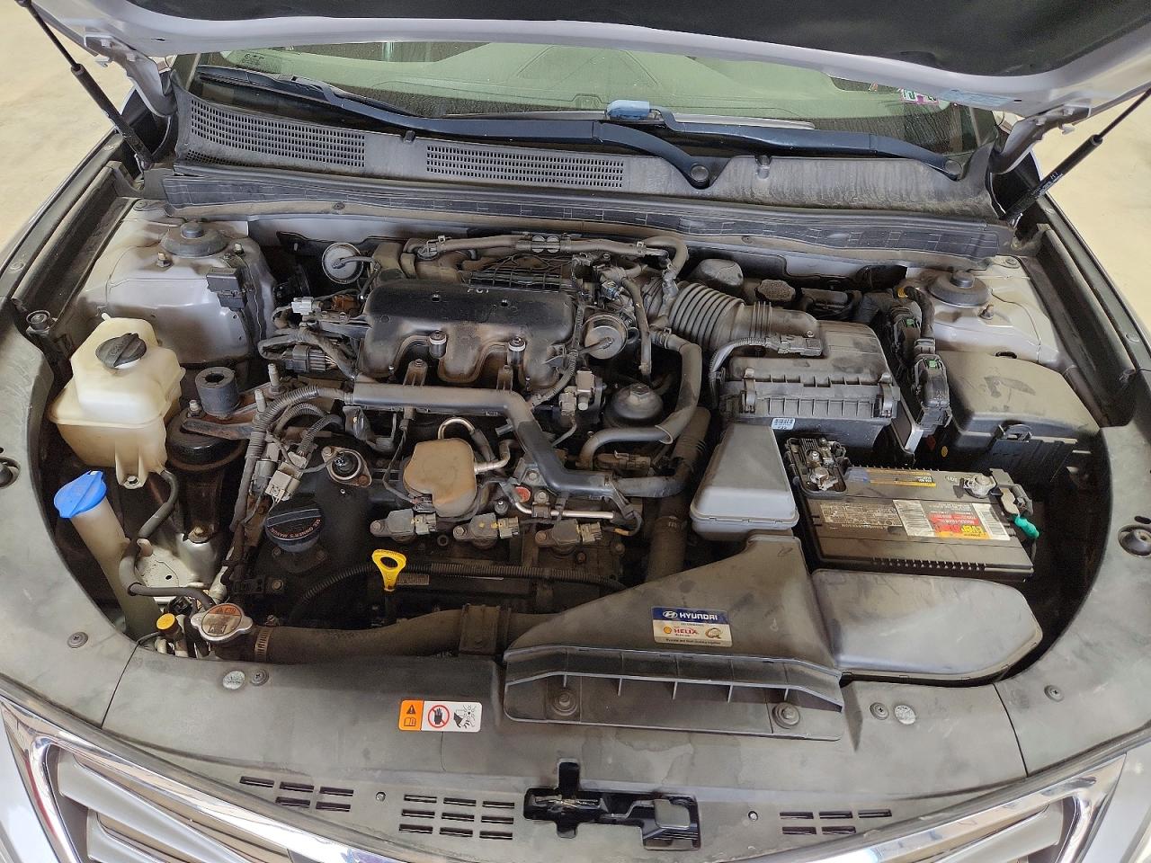 2013 HYUNDAI AZERA