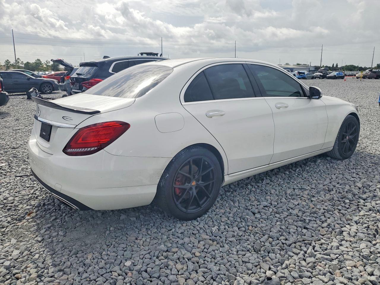 2019 MERCEDES-BENZ C-CLASS