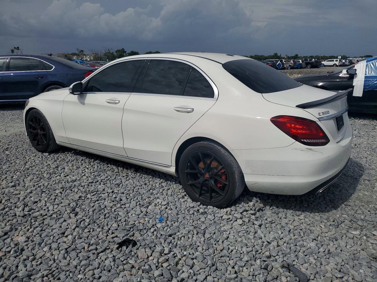 2019 MERCEDES-BENZ C-CLASS
