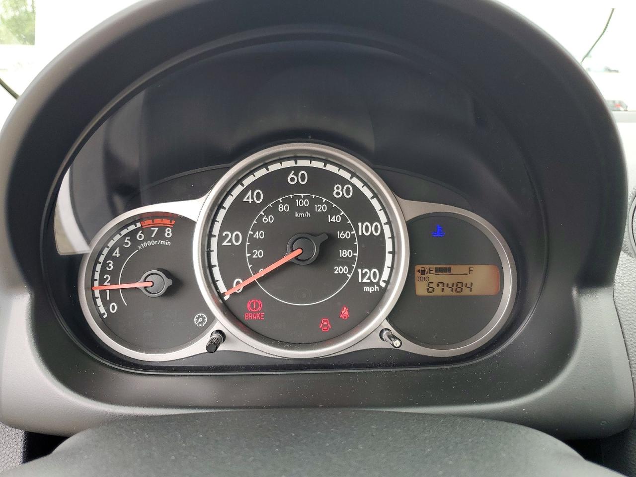 2013 MAZDA 2
