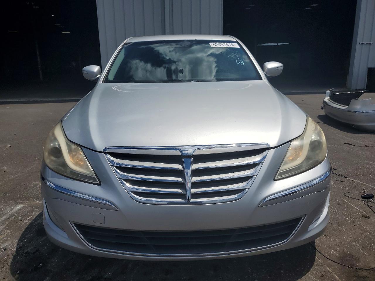 2013 HYUNDAI GENESIS