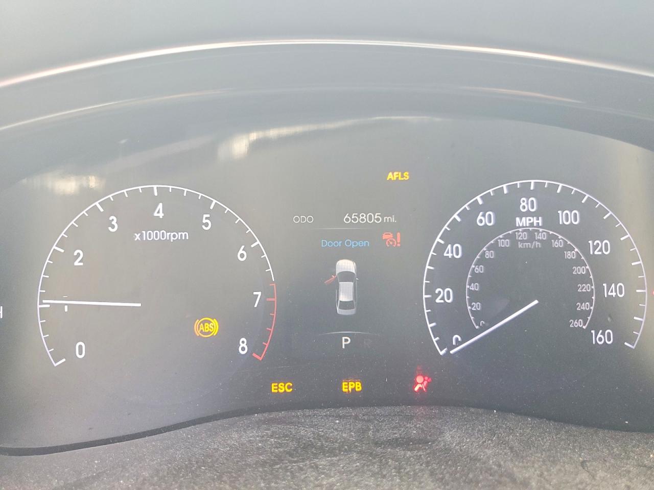 2013 HYUNDAI GENESIS
