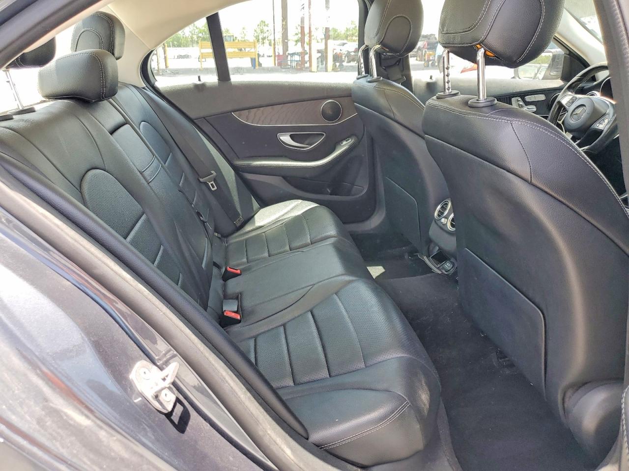 2016 MERCEDES-BENZ C-CLASS