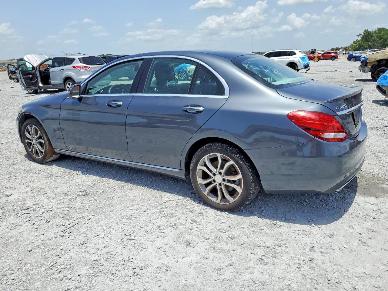 2016 MERCEDES-BENZ C-CLASS