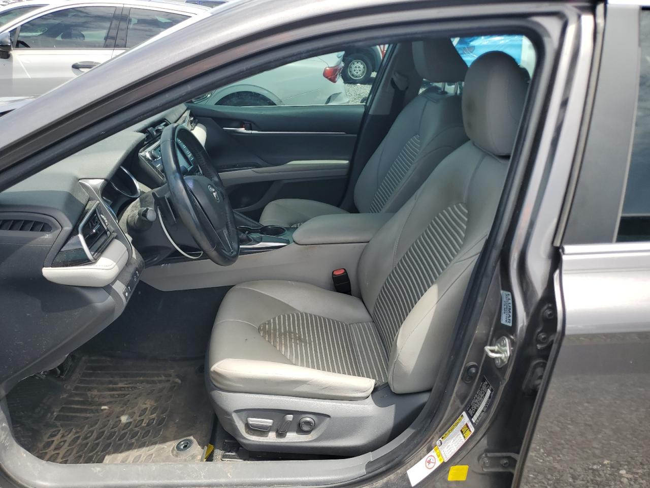 2019 TOYOTA CAMRY