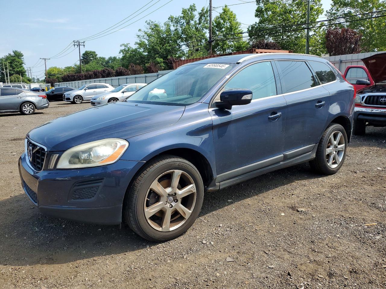 2013 VOLVO XC60