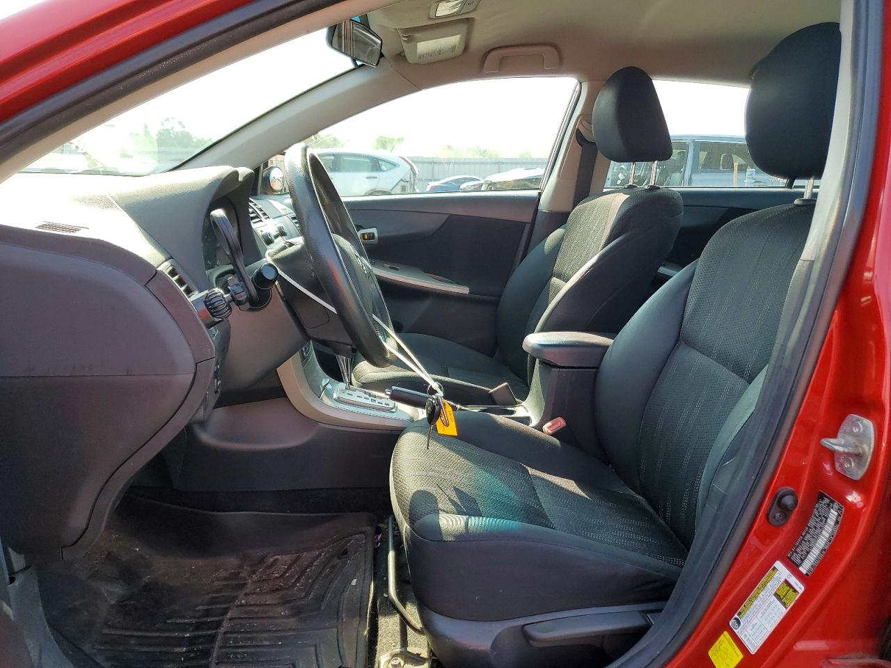 2011 TOYOTA COROLLA
