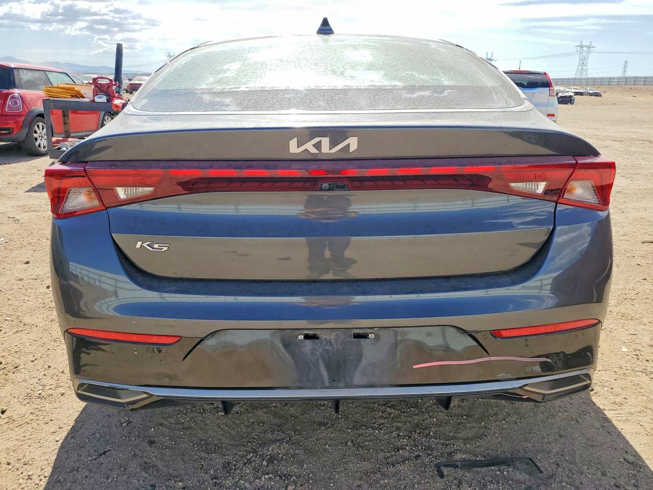 2022 KIA K5