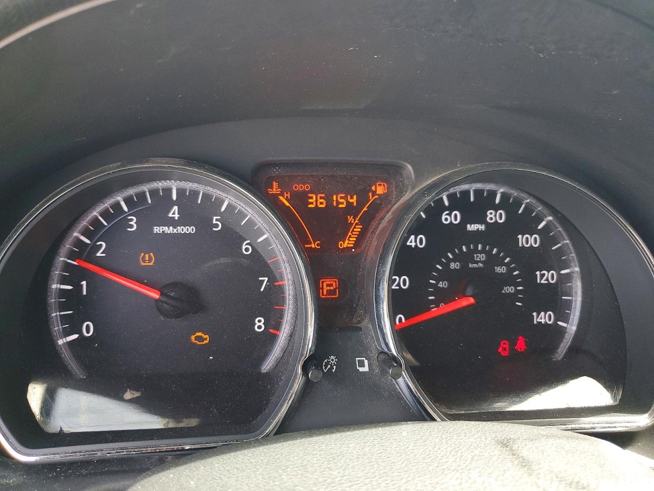 2014 NISSAN VERSA