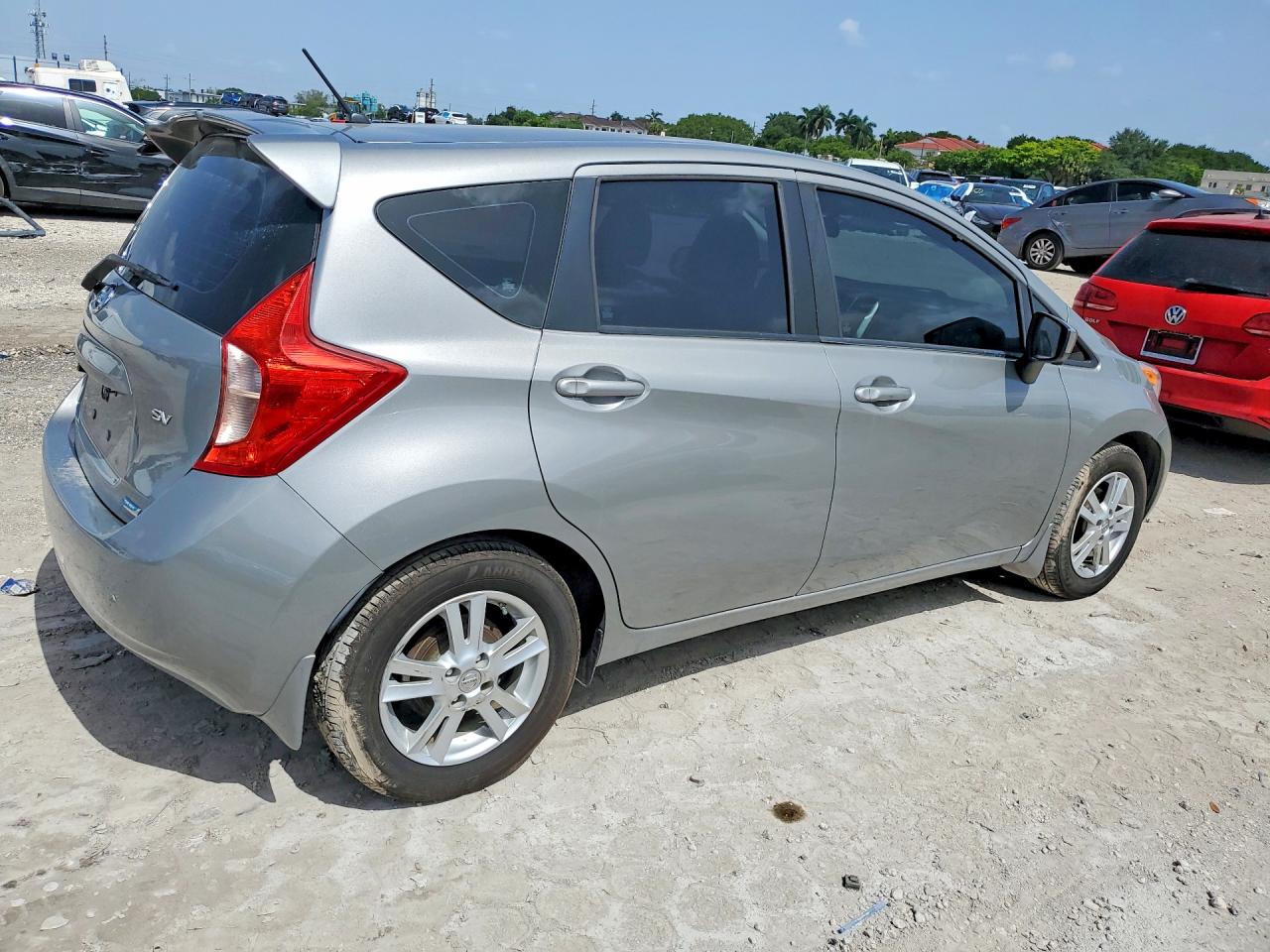 2014 NISSAN VERSA
