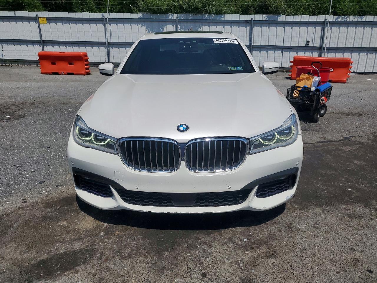 2016 BMW 7 SERIES