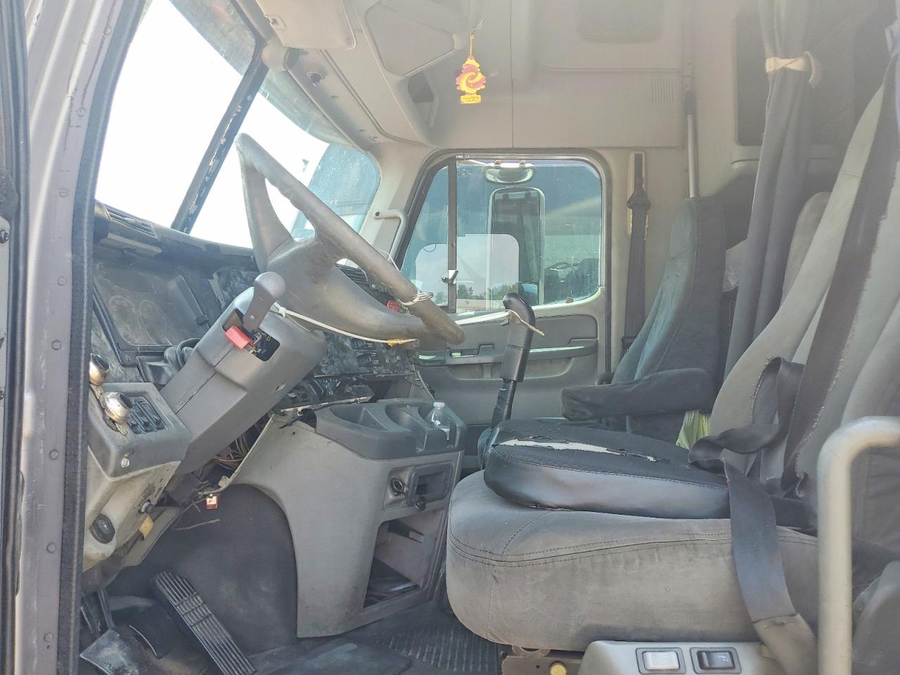 2001 FREIGHTLINER ALL OTHER