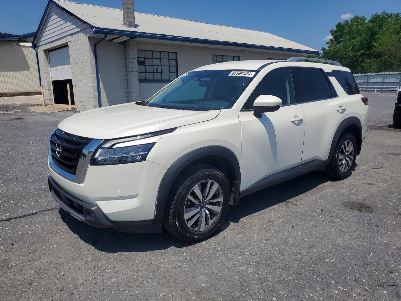 2022 NISSAN PATHFINDER