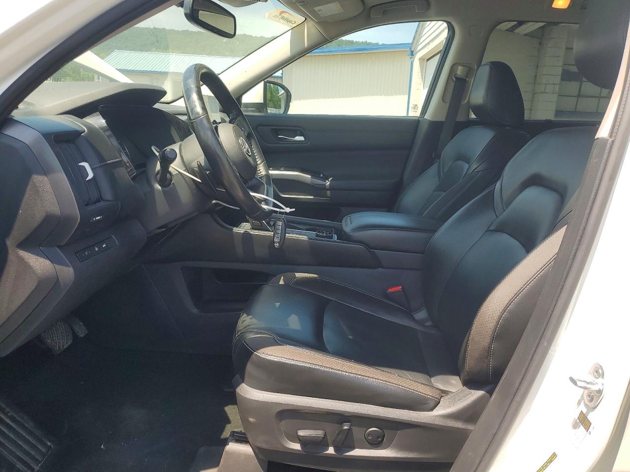 2022 NISSAN PATHFINDER