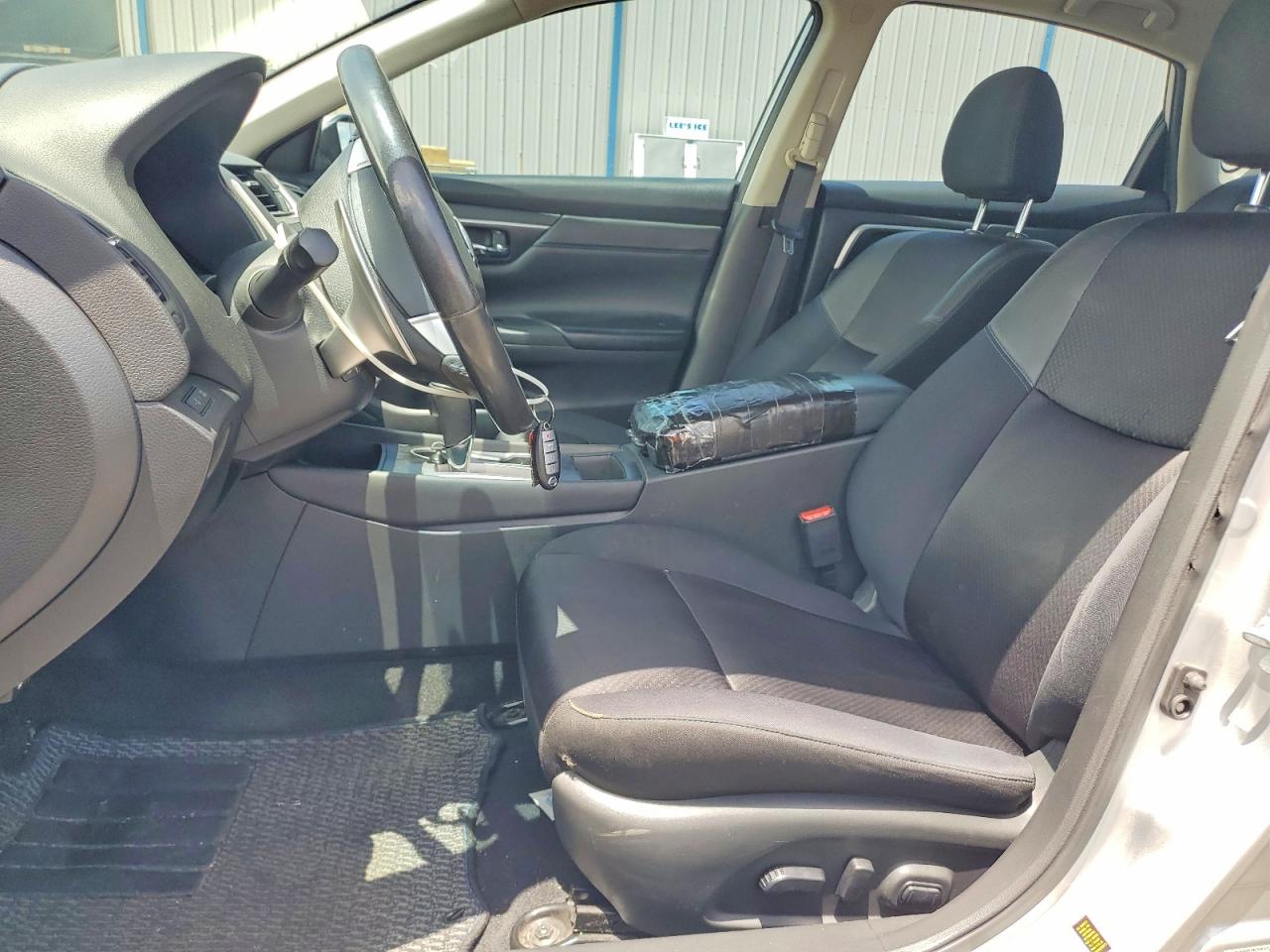 2017 NISSAN ALTIMA