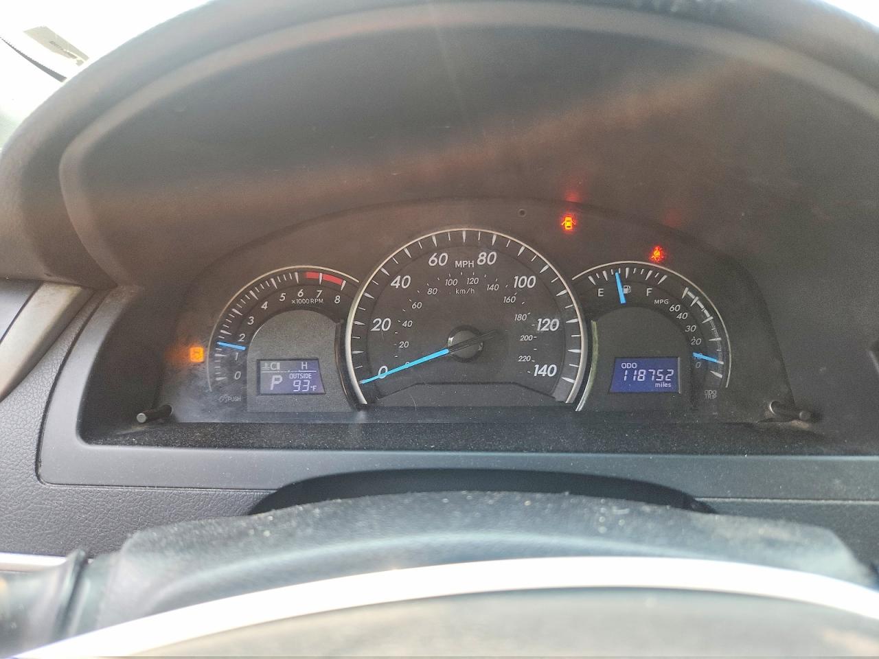 2014 TOYOTA CAMRY