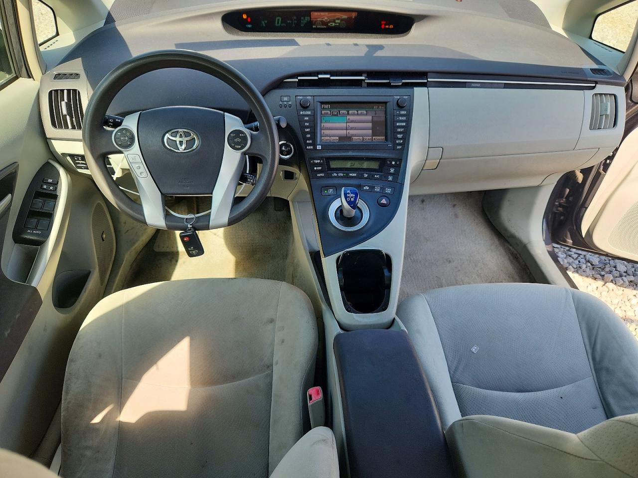 2011 TOYOTA PRIUS