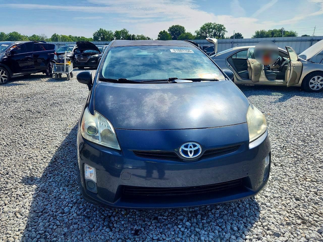 2011 TOYOTA PRIUS