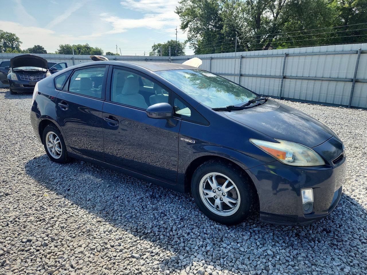 2011 TOYOTA PRIUS