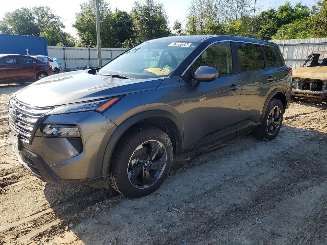 2025 NISSAN ROGUE