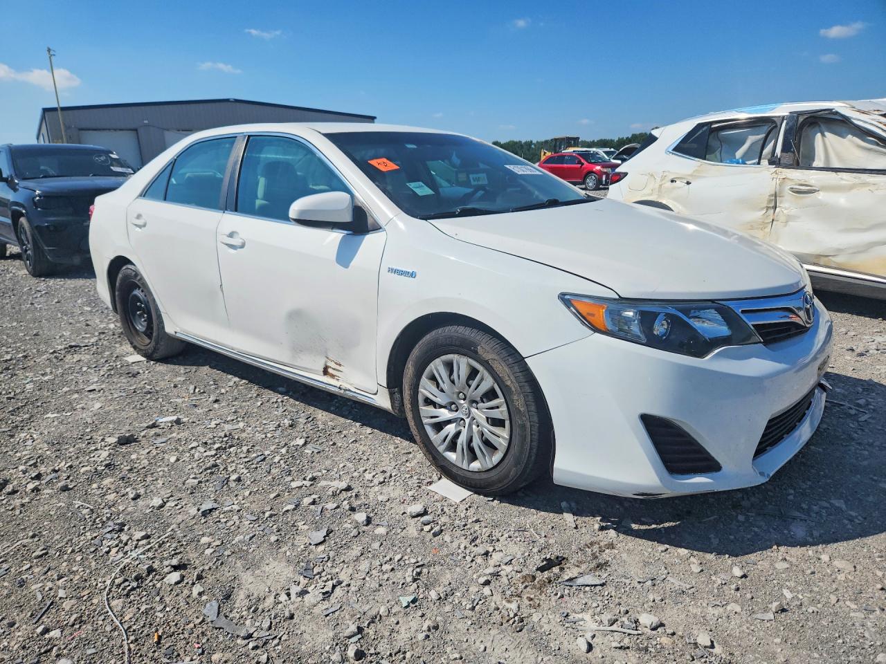 2013 TOYOTA CAMRY