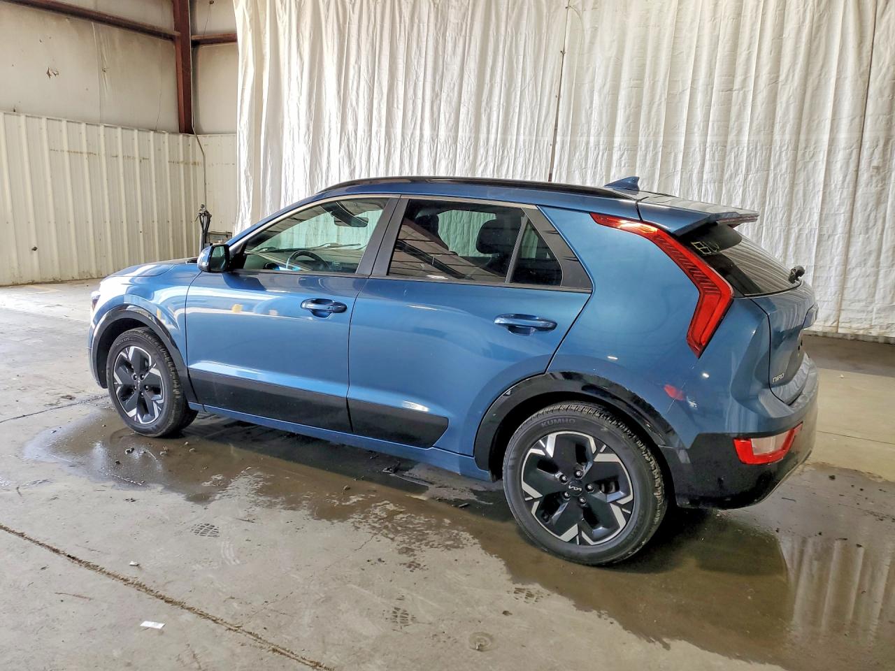 2023 KIA NIRO