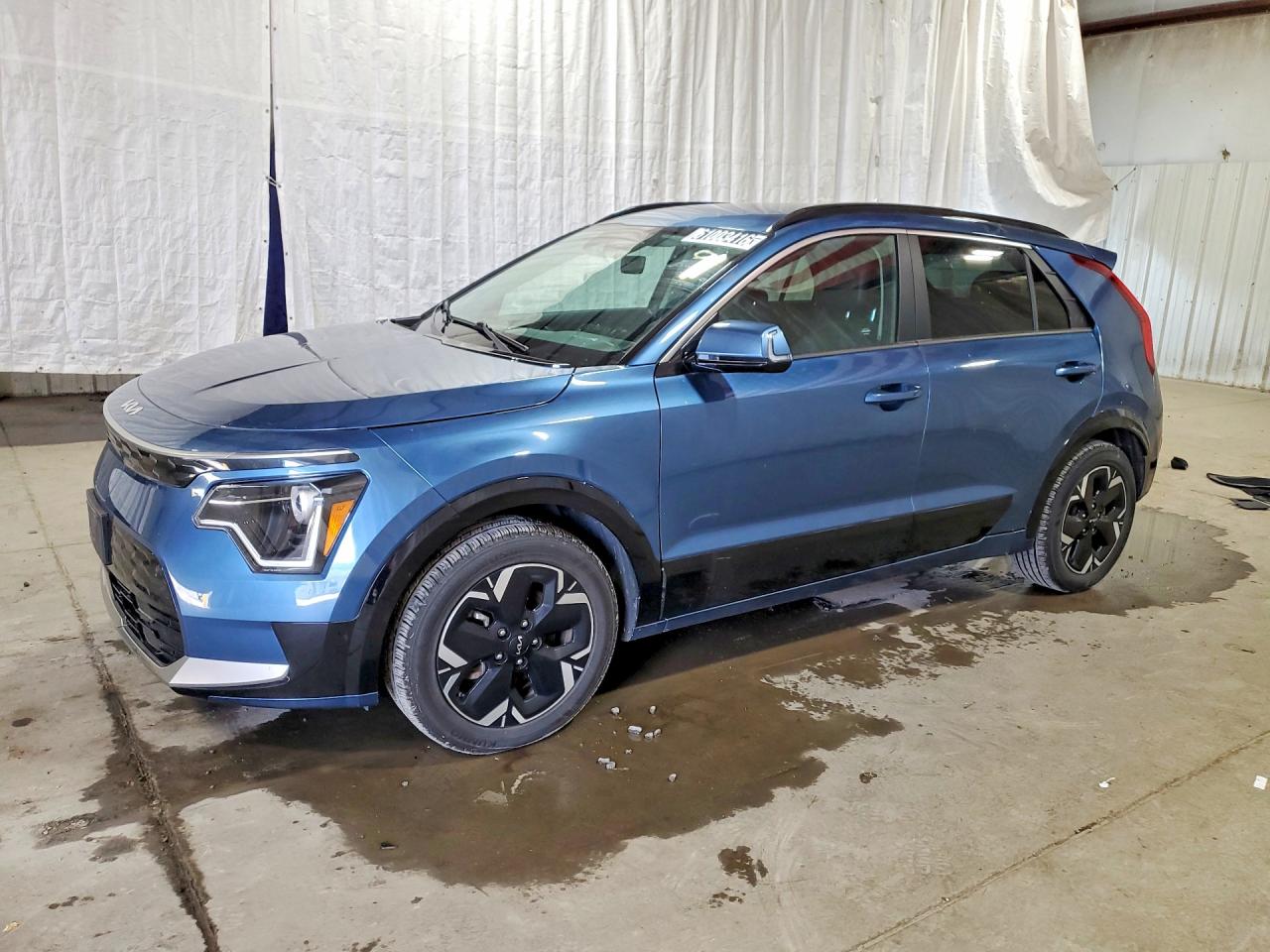 2023 KIA NIRO