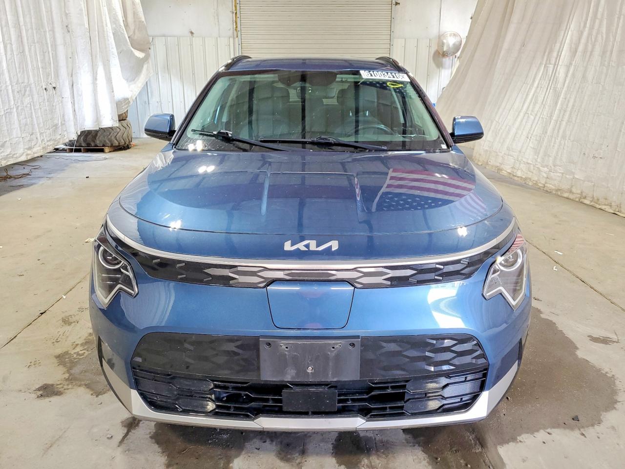 2023 KIA NIRO