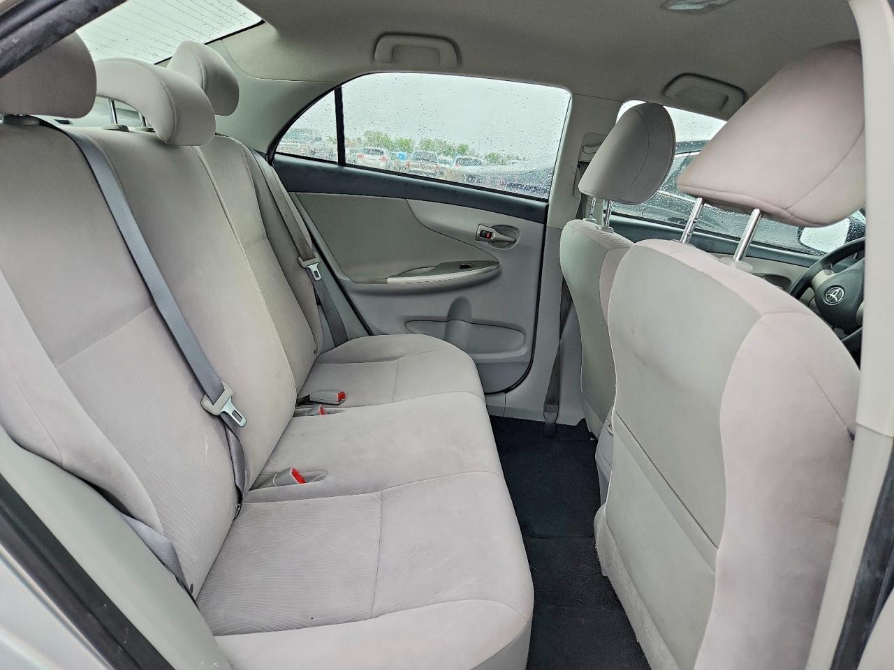 2011 TOYOTA COROLLA
