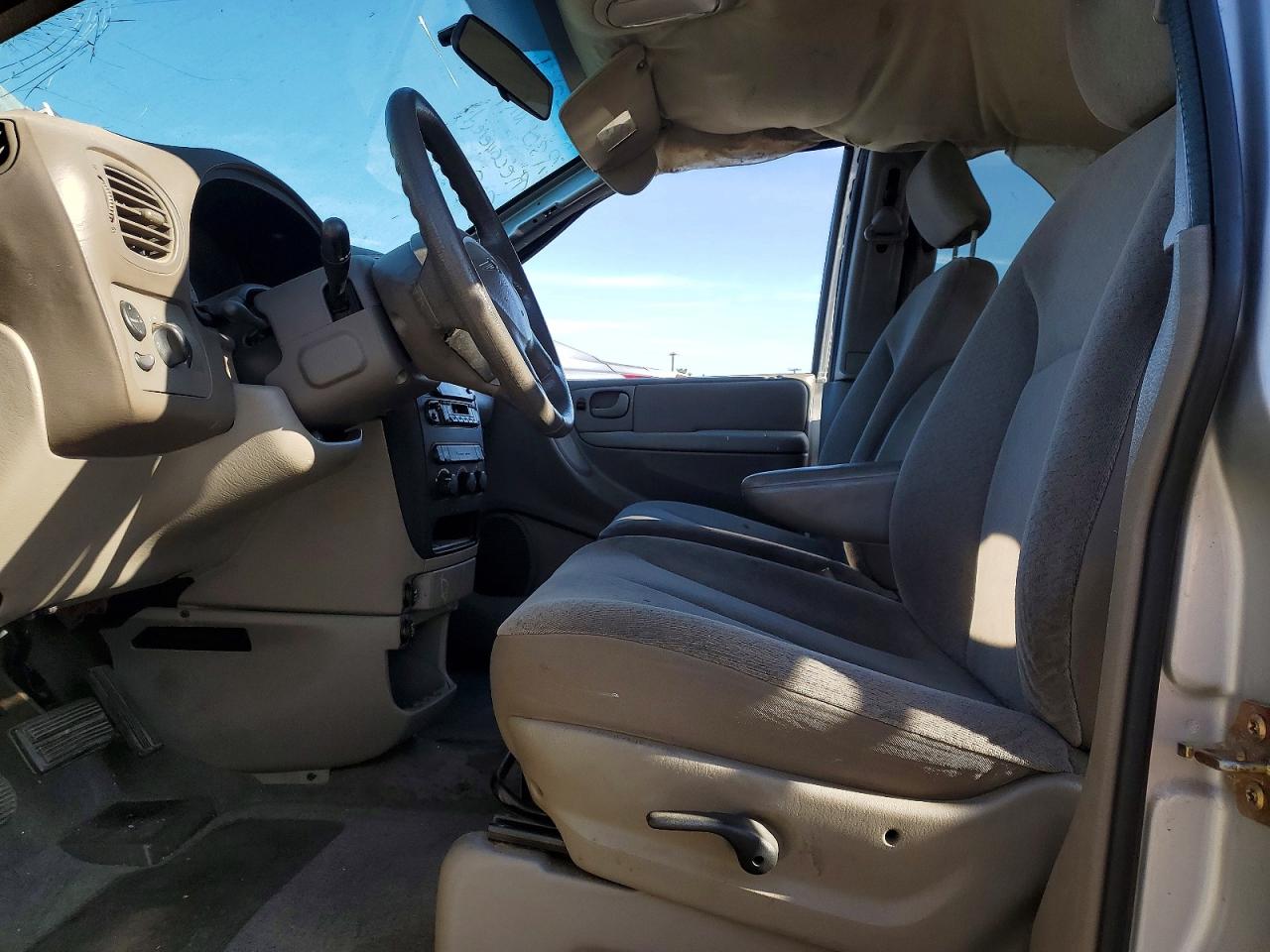 2003 CHRYSLER MINIVAN