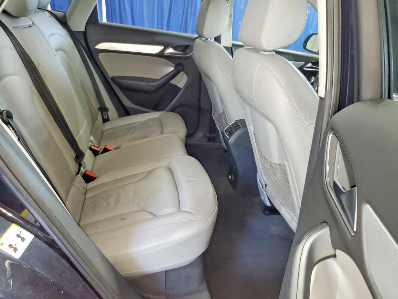 2015 AUDI Q3