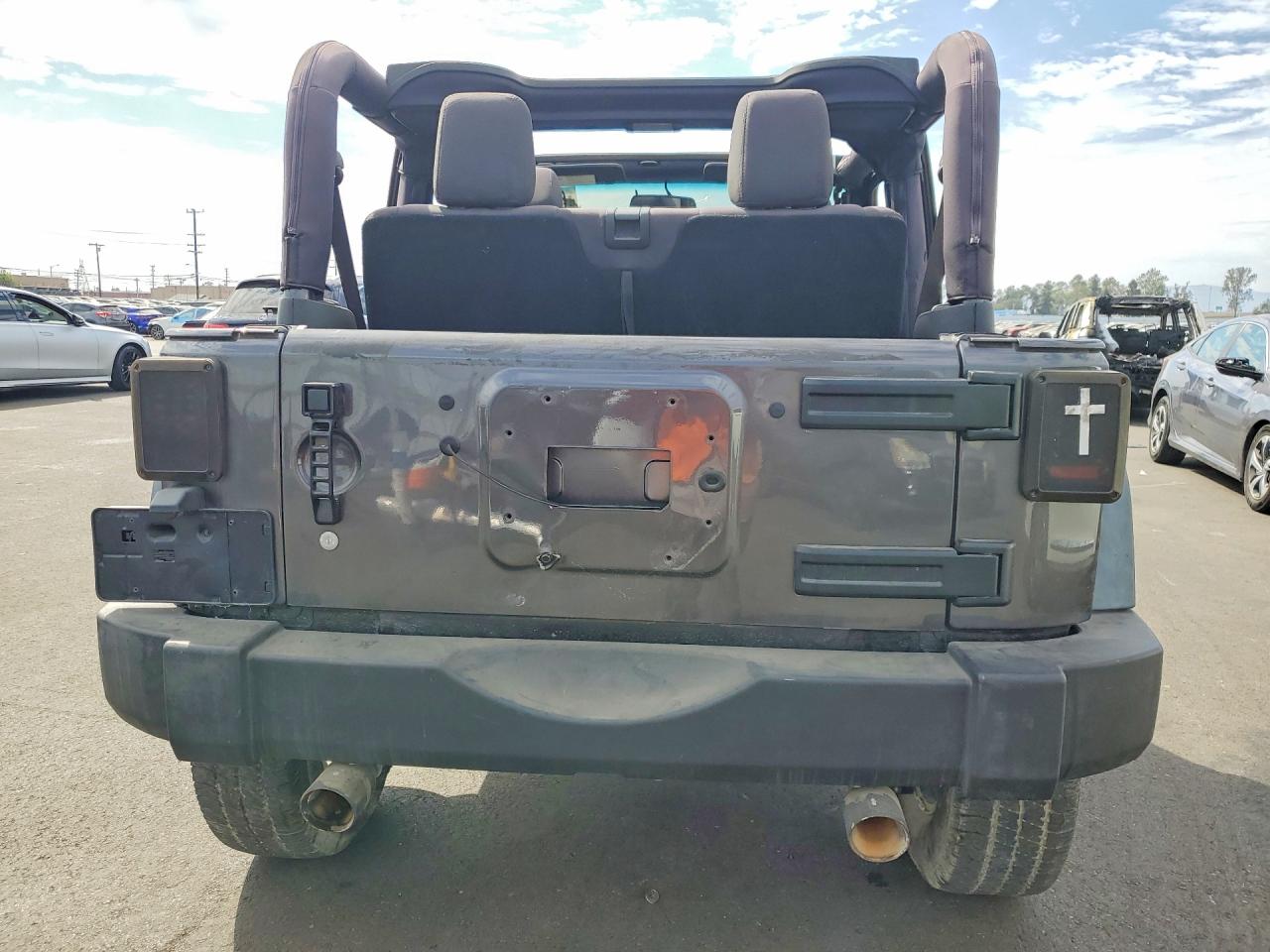 2016 JEEP WRANGLER