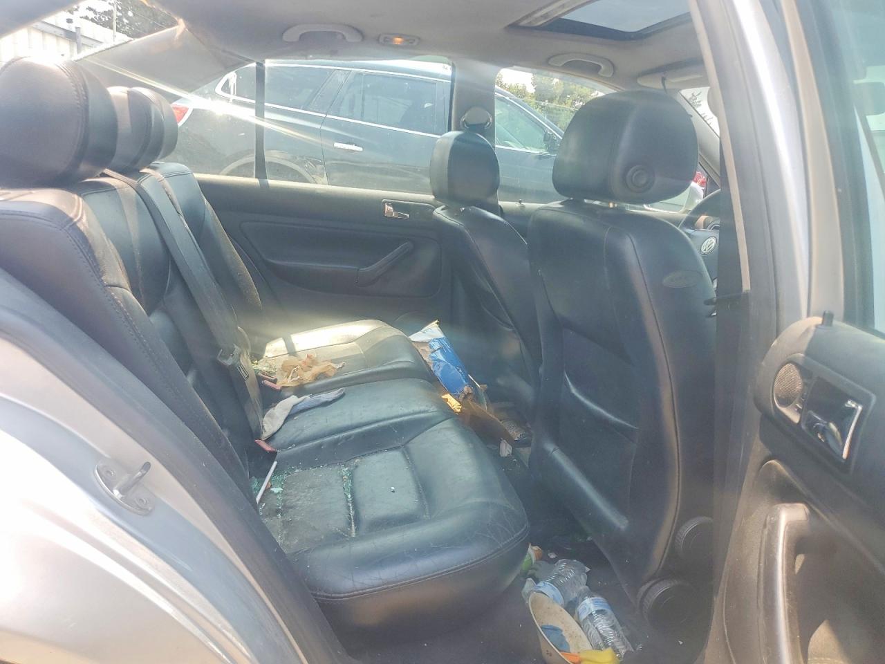 2005 VOLKSWAGEN JETTA