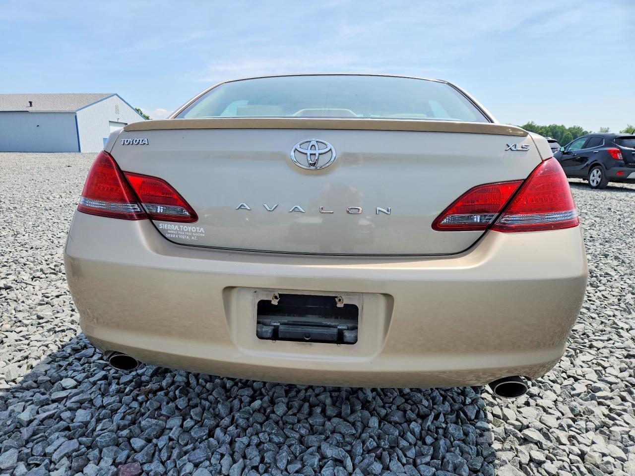 2008 TOYOTA AVALON