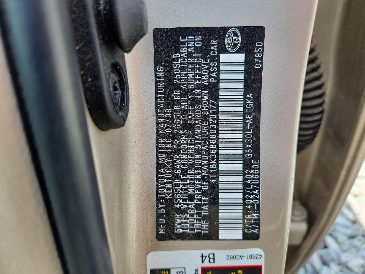 2008 TOYOTA AVALON