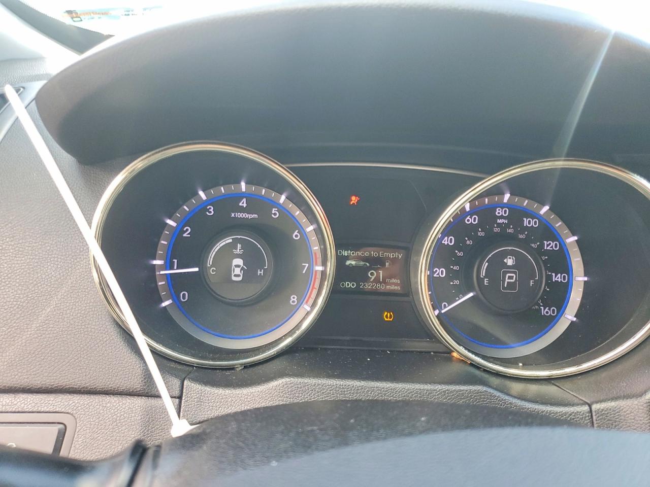 2011 HYUNDAI SONATA