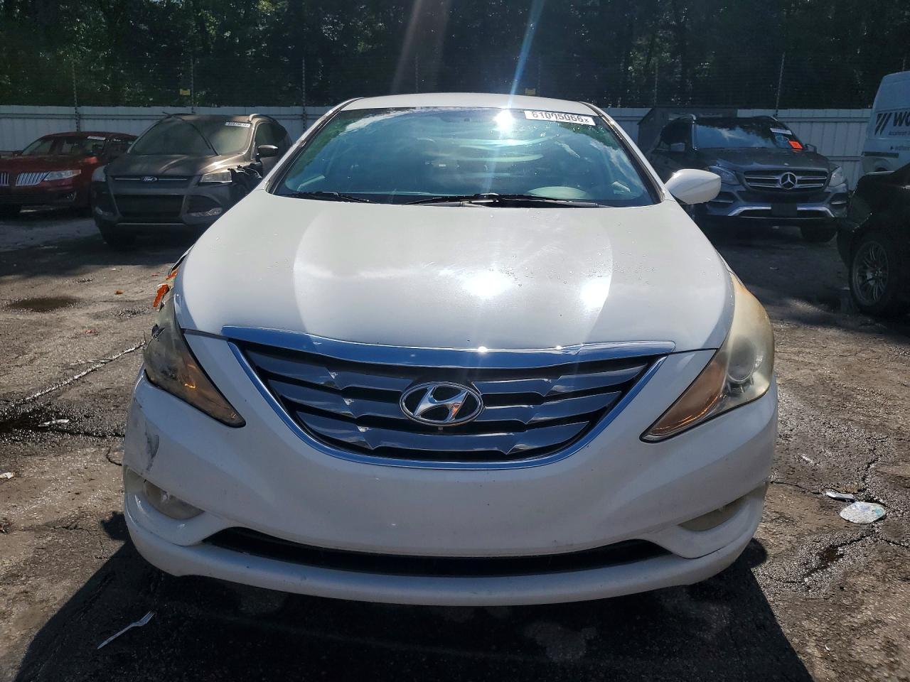 2011 HYUNDAI SONATA