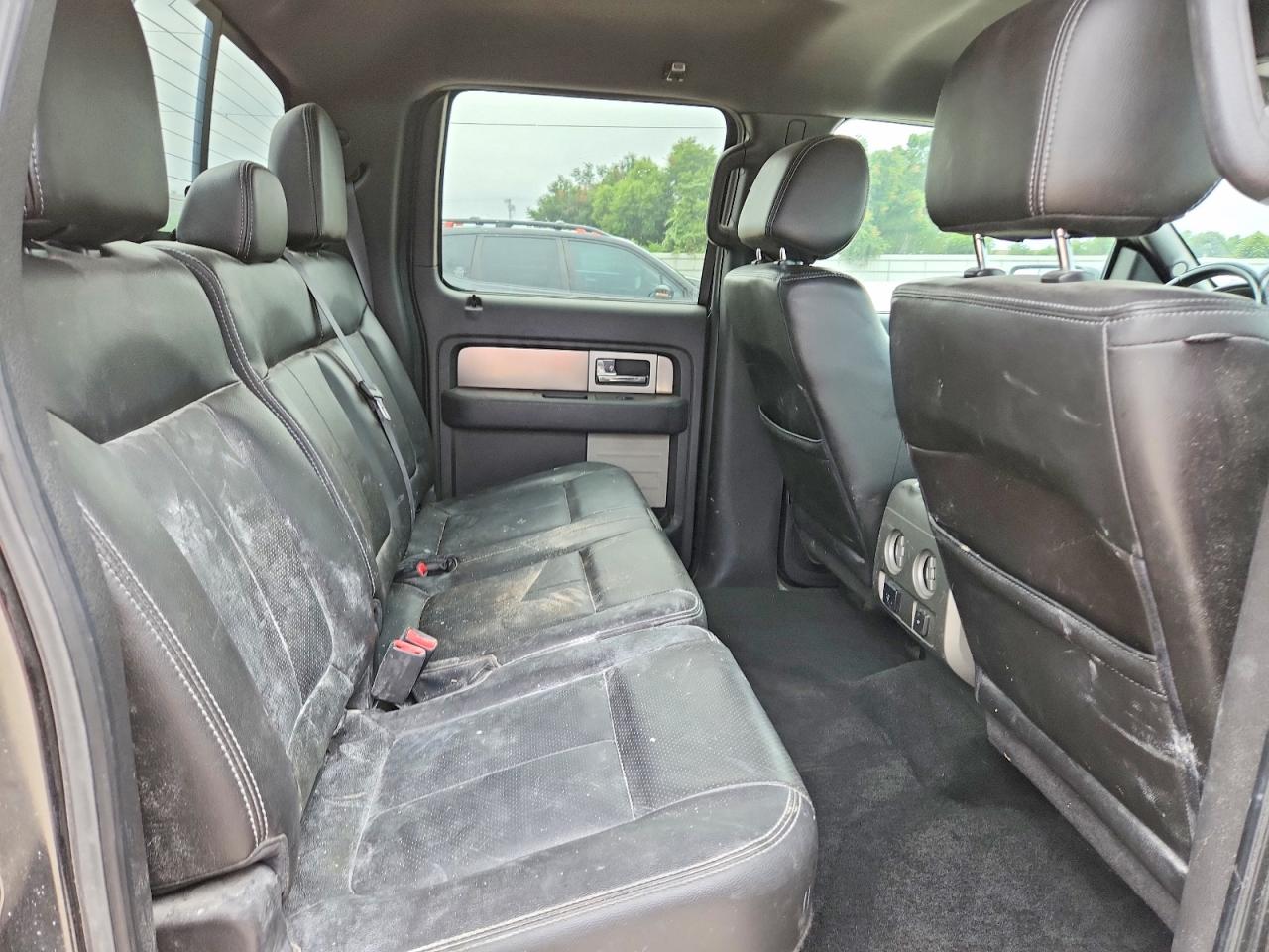 2013 FORD F150