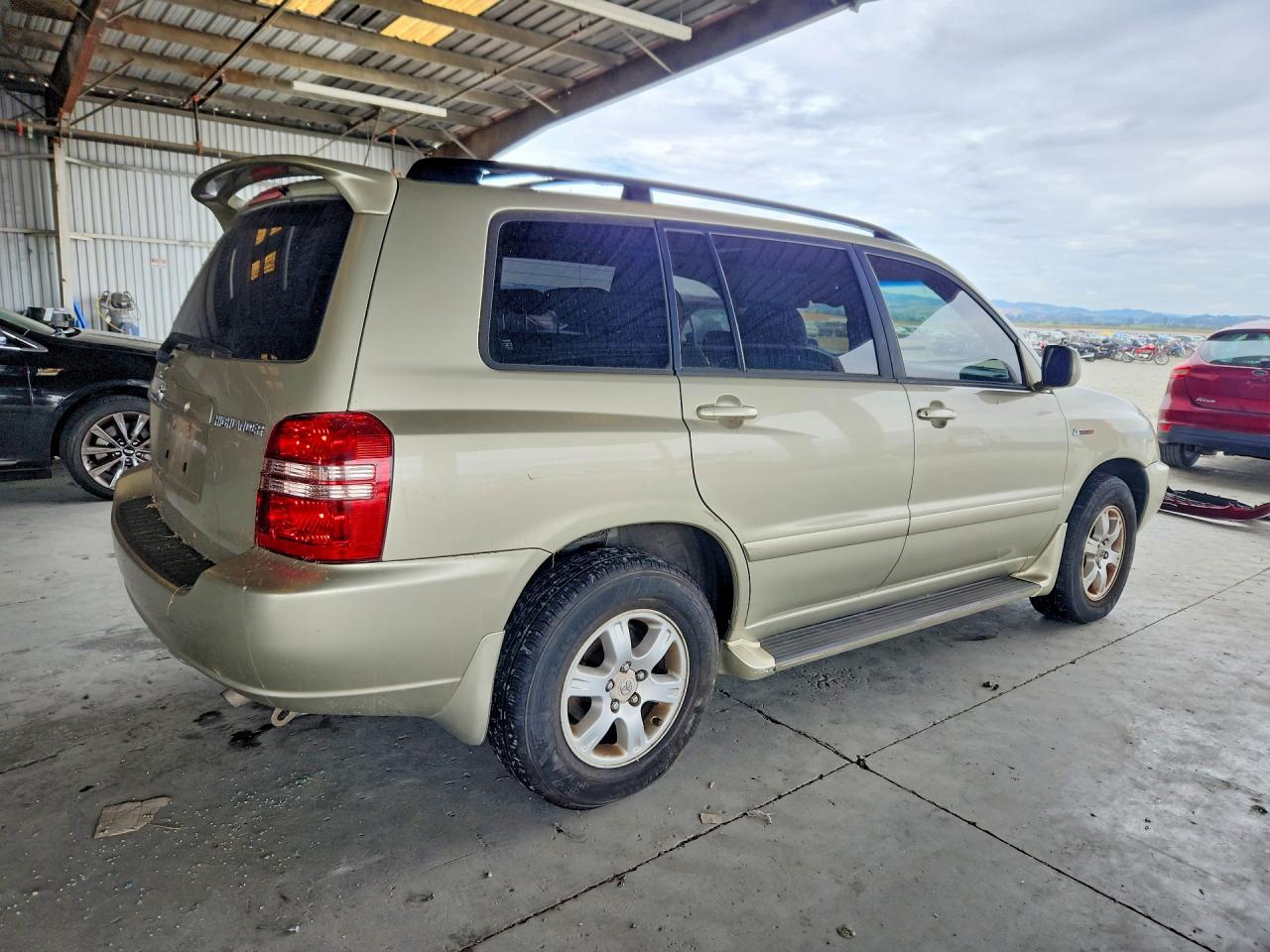 2003 TOYOTA HIGHLANDER