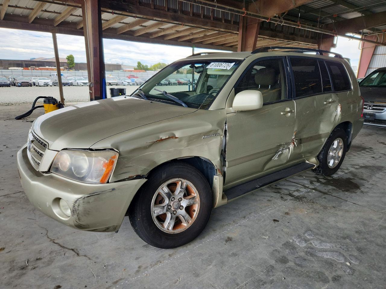 2003 TOYOTA HIGHLANDER