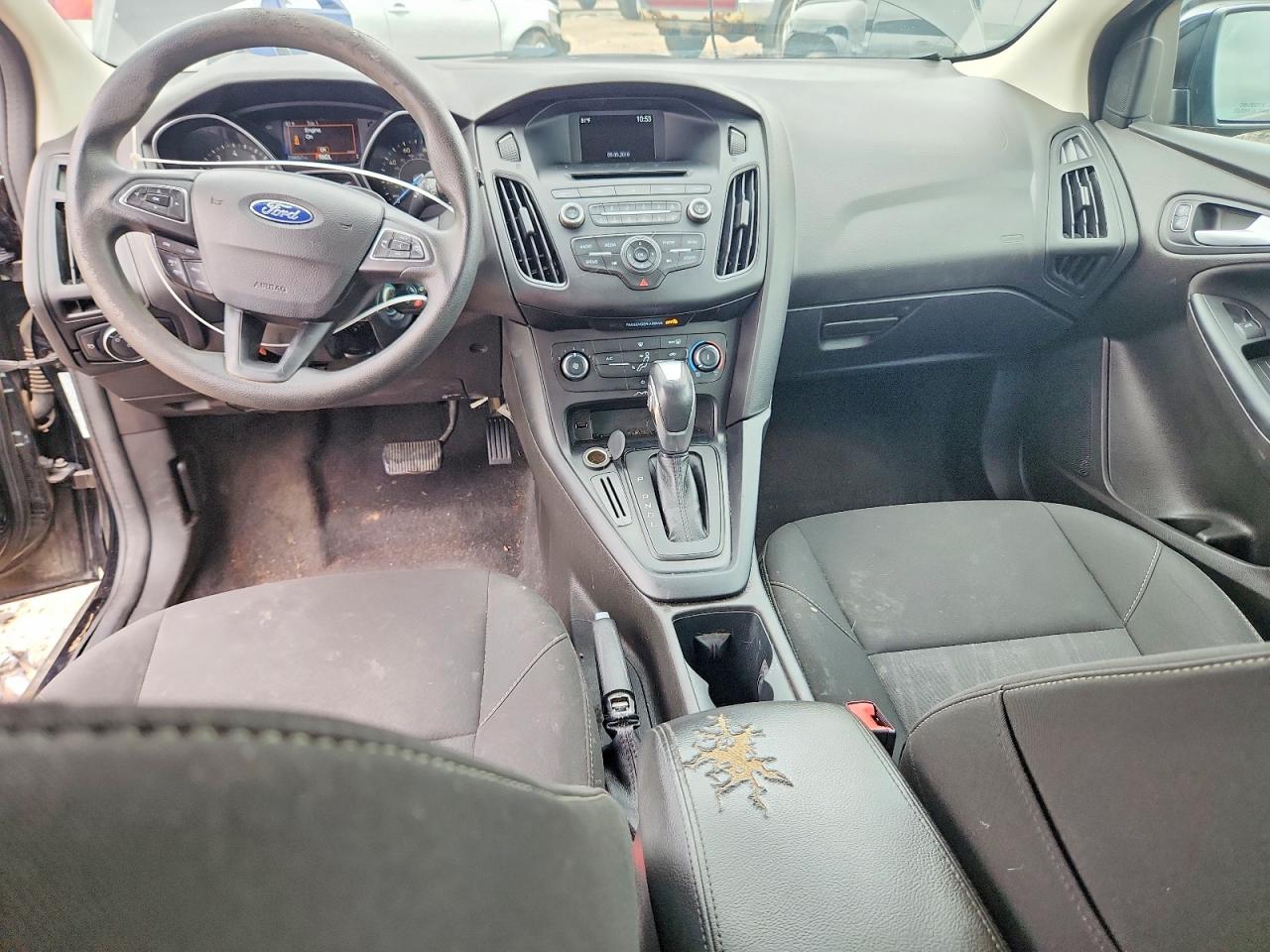 2016 FORD FOCUS