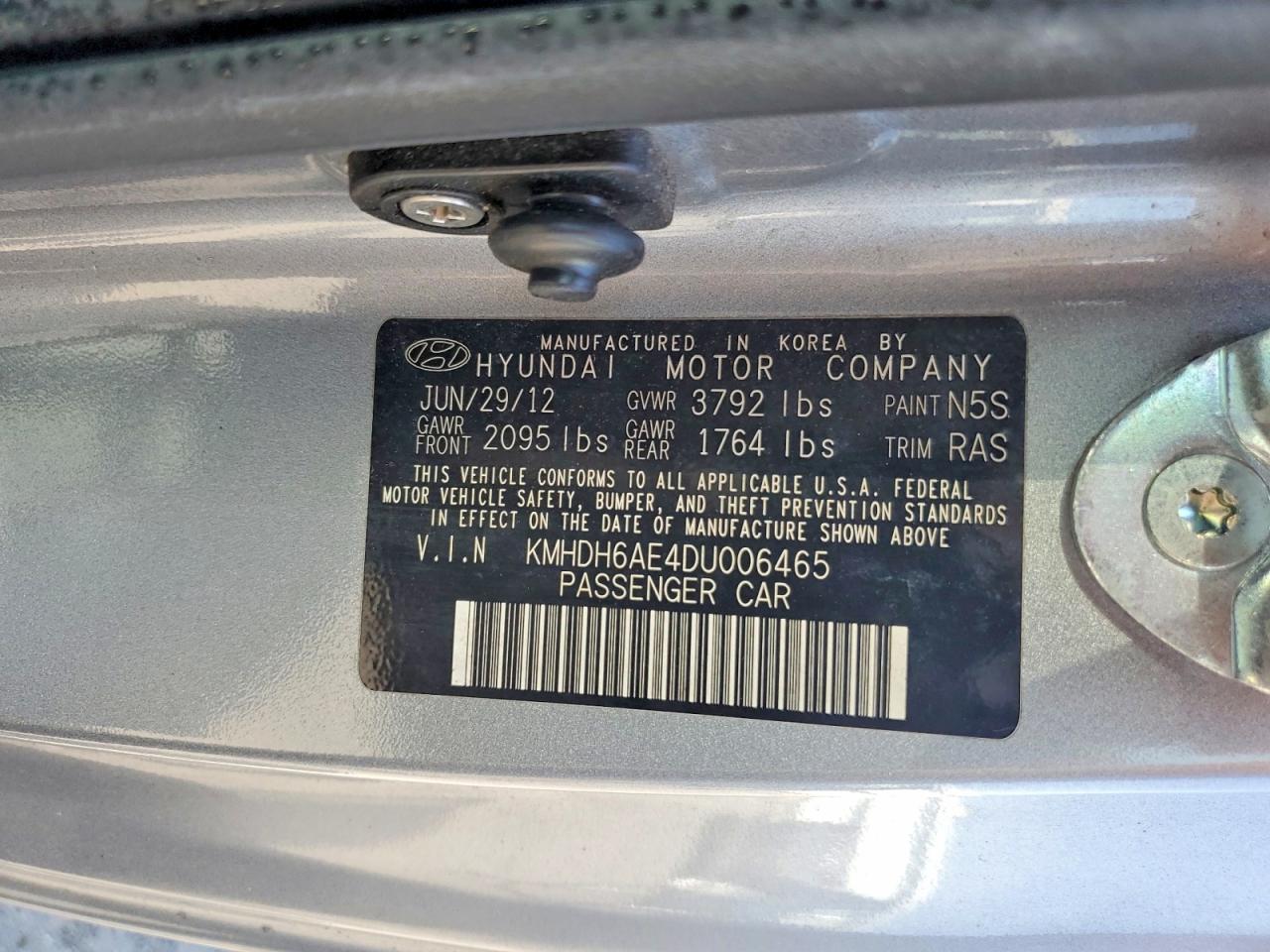 2013 HYUNDAI ELANTRA
