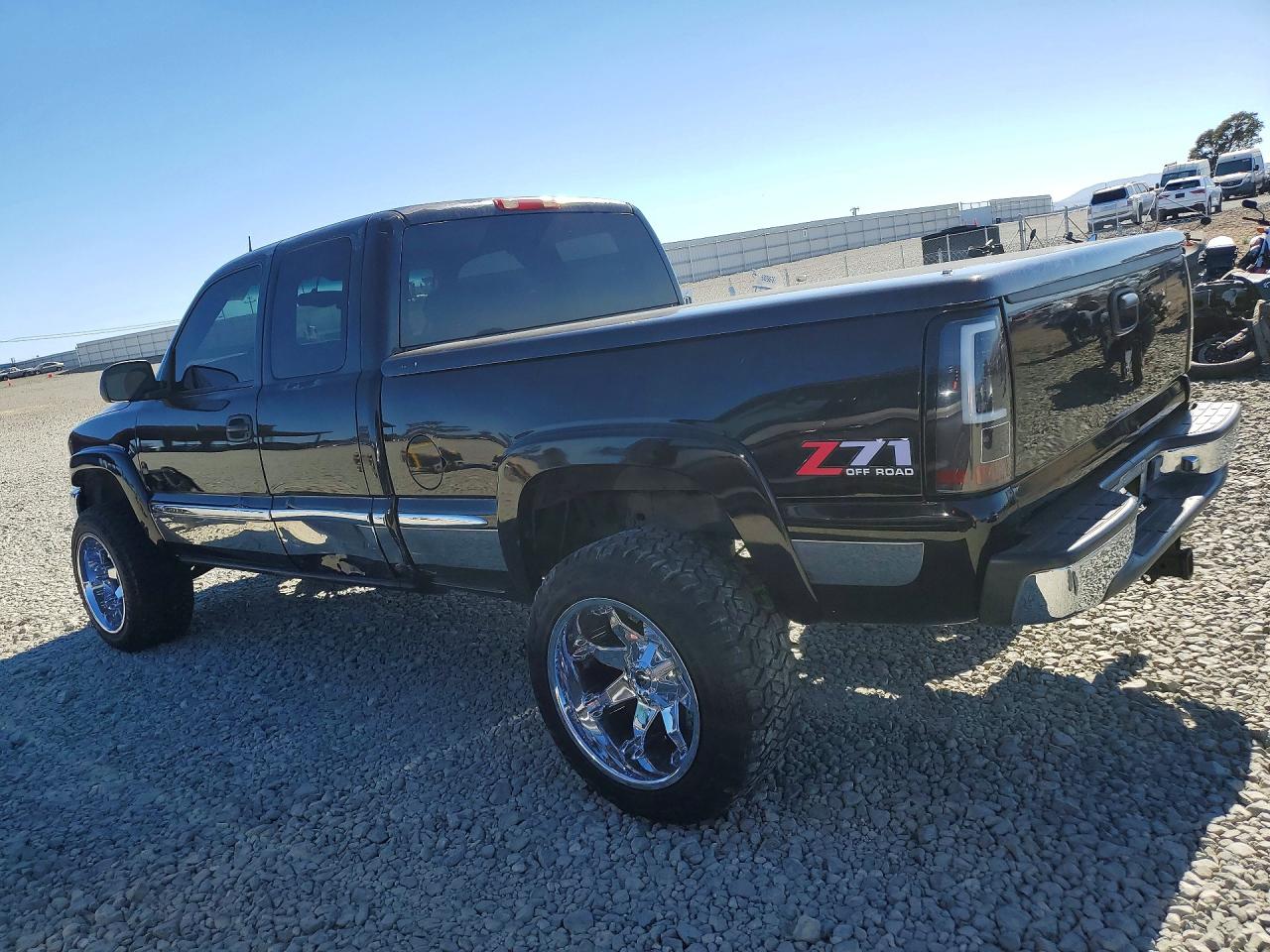 2002 GMC SIERRA