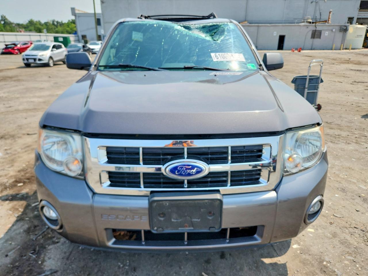2011 FORD ESCAPE
