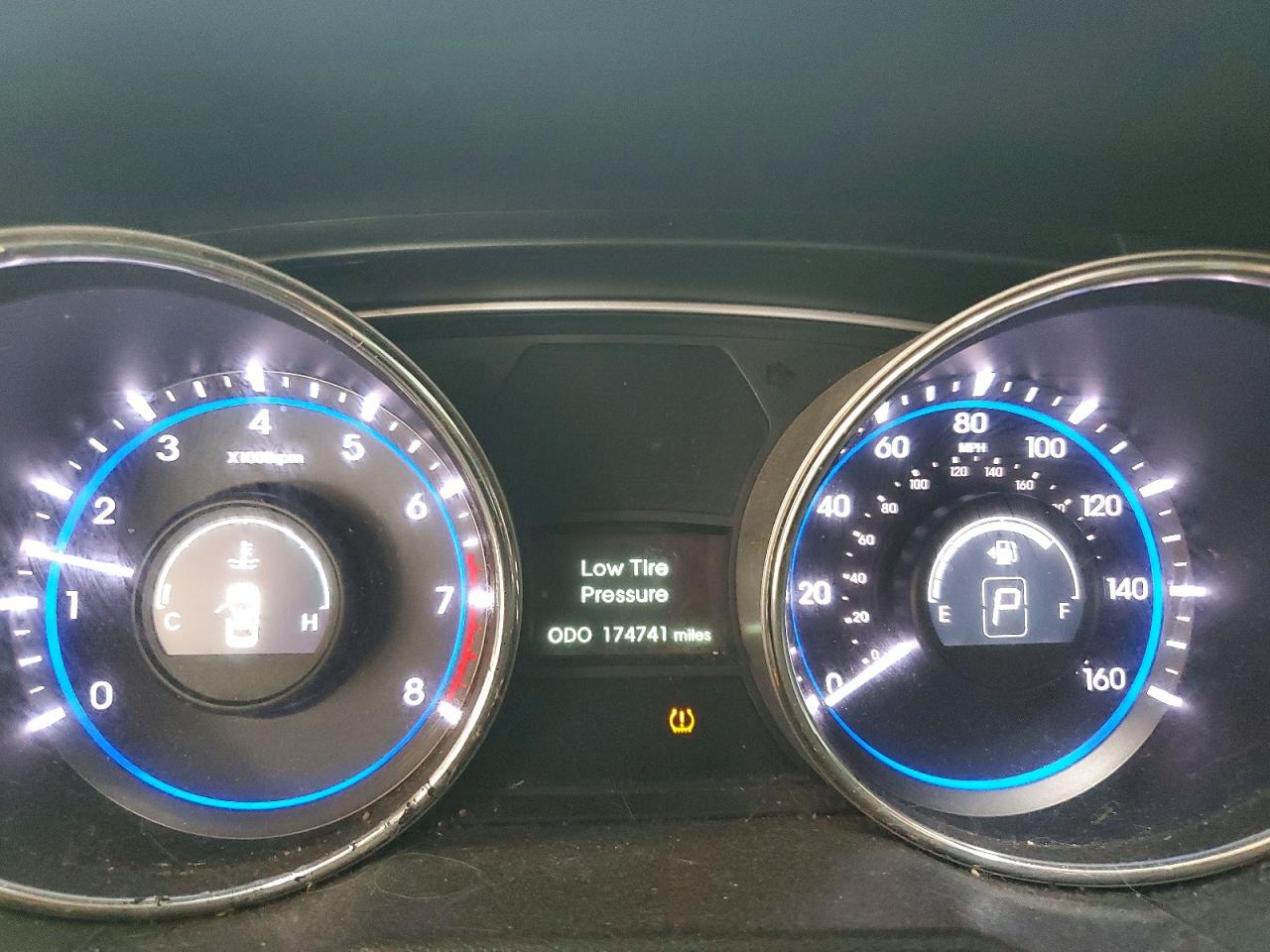 2013 HYUNDAI SONATA