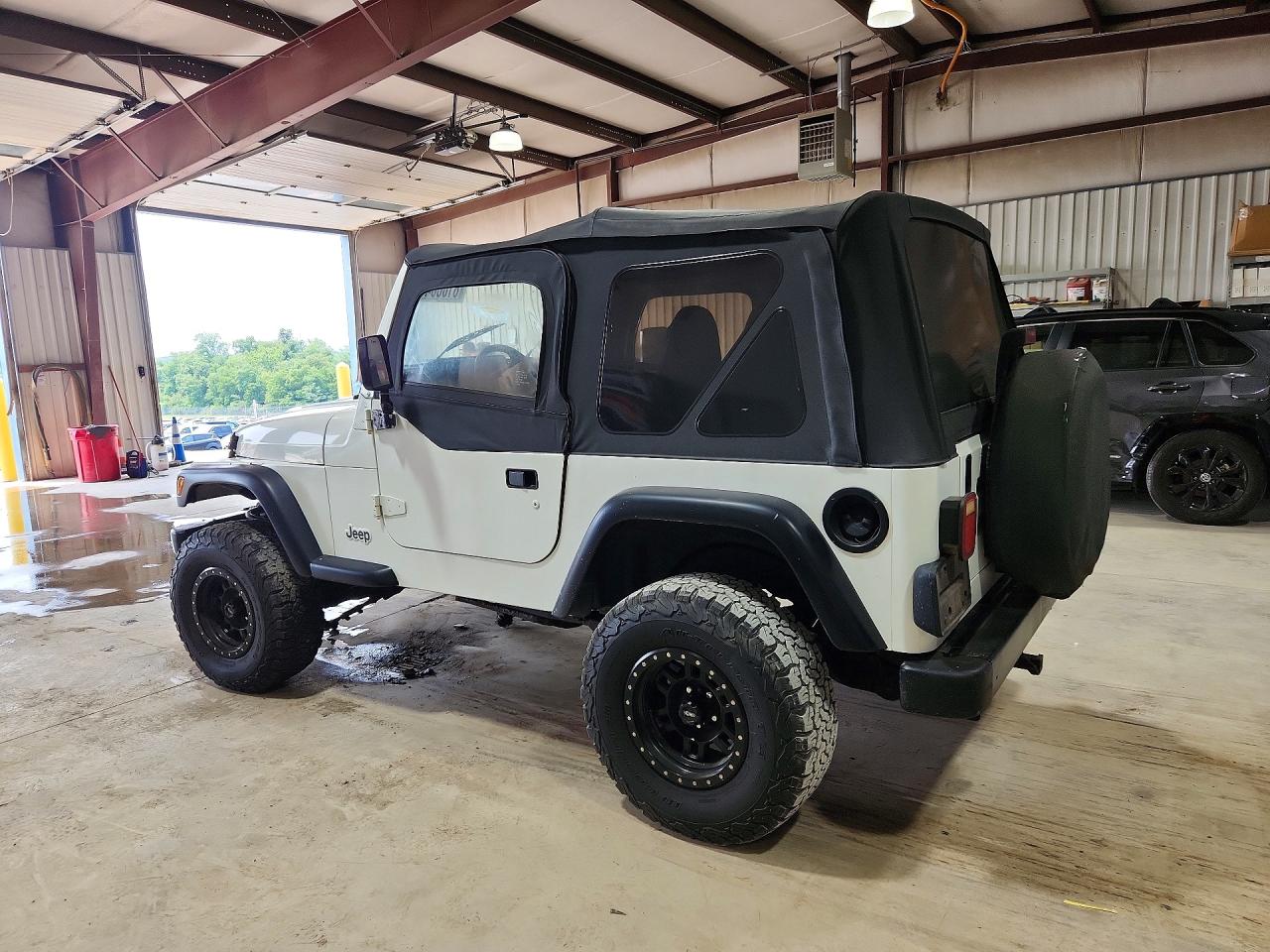 2000 JEEP WRANGLER