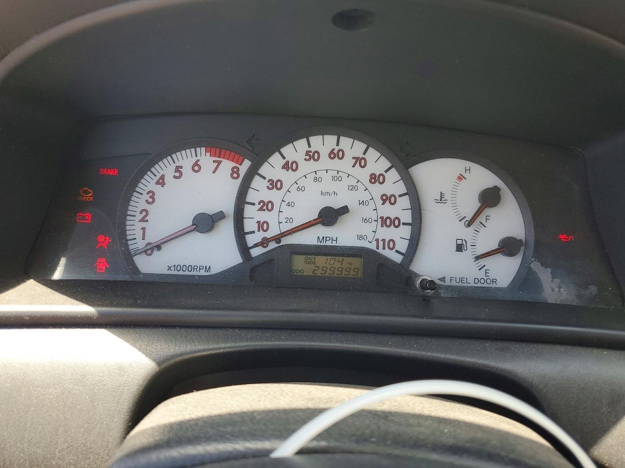 2003 TOYOTA COROLLA