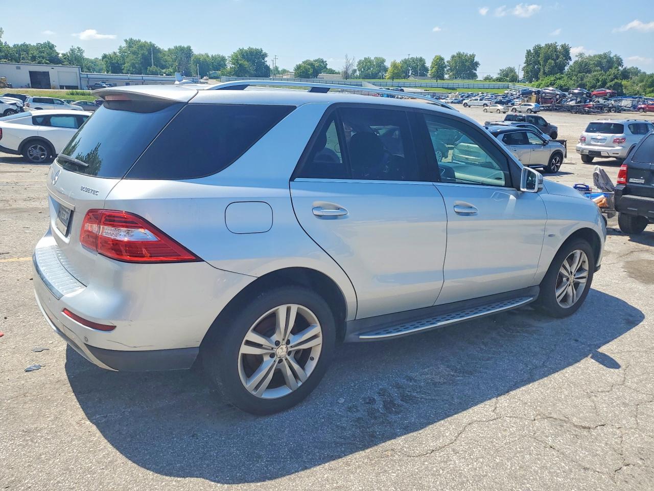 2012 MERCEDES-BENZ M-CLASS