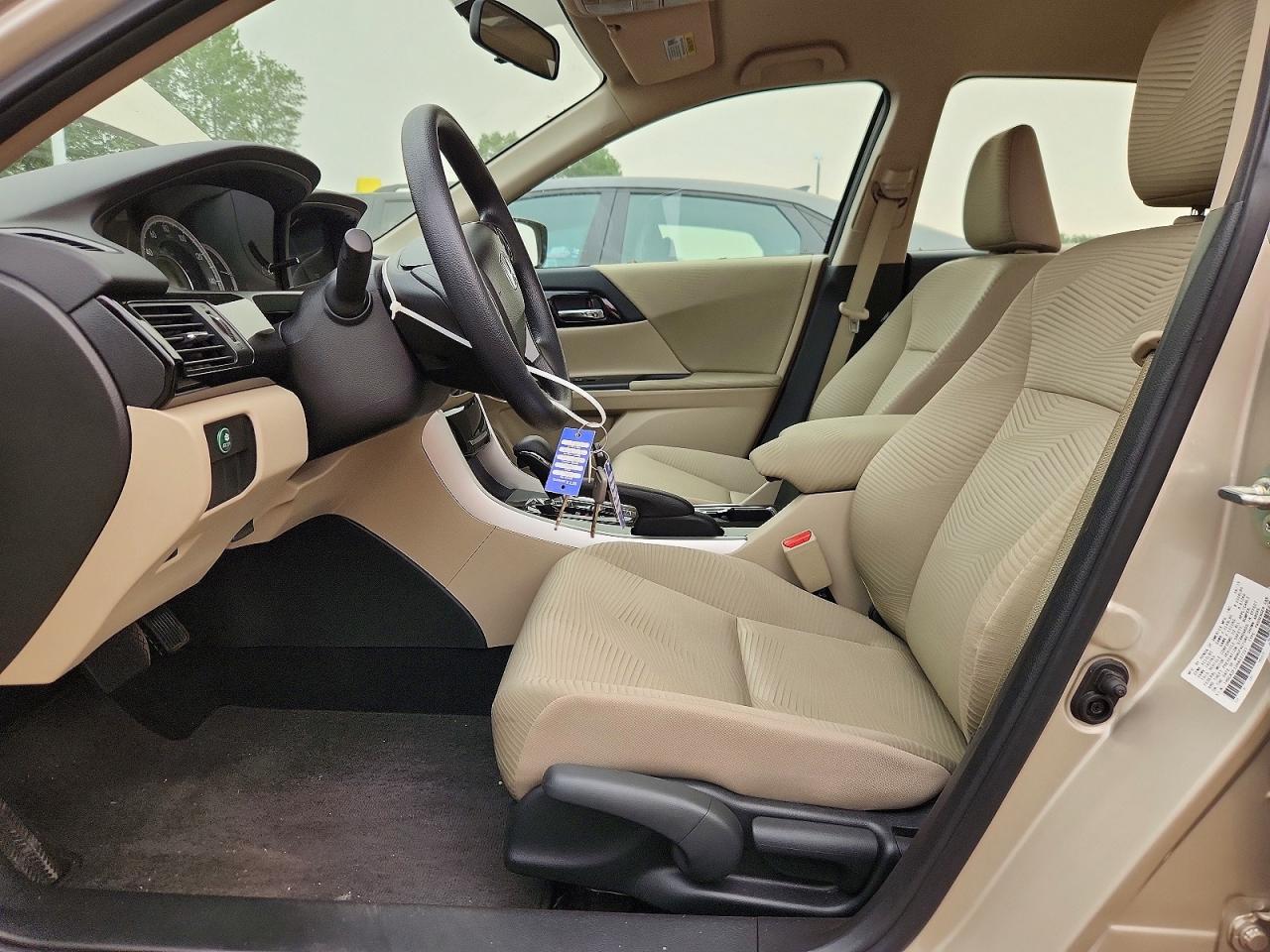 2017 HONDA ACCORD