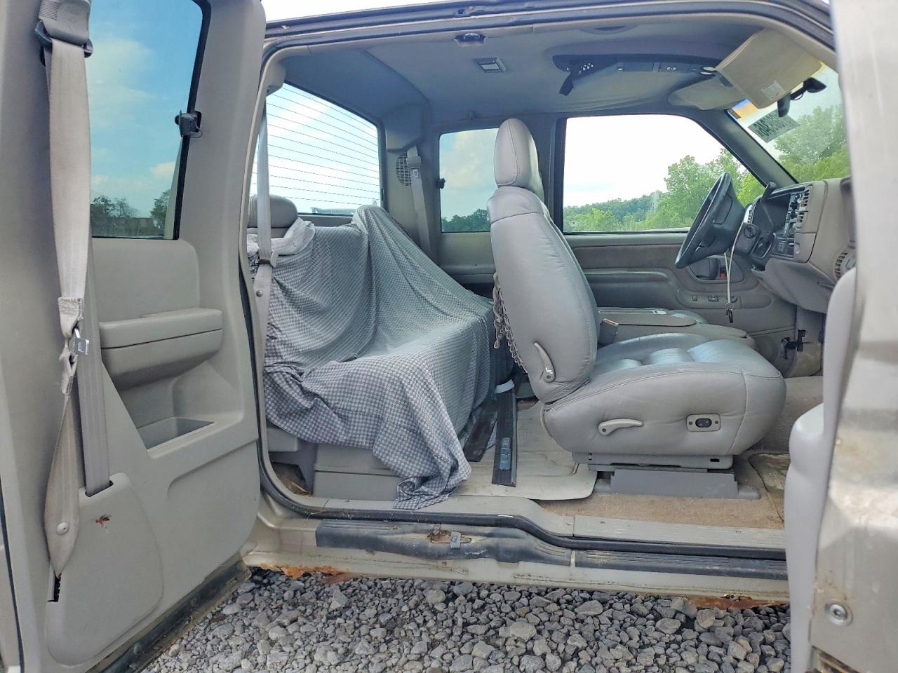 1998 GMC SIERRA